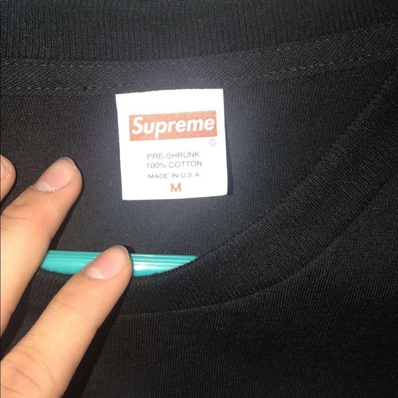 Supreme shirt - Picture 3 of 3